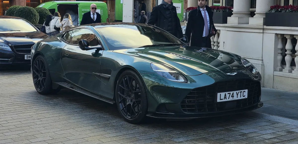 Aston Martin Vanquish